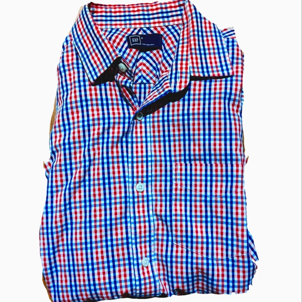 Gap mens medium  red white blue gingham patterned button up shirt